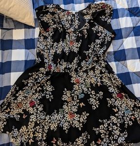 LC Lauren Conrad women's dress, black with flowers, XXL
